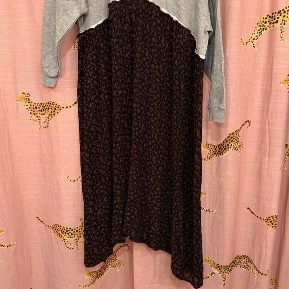 Remade Gaize Hoodie Maci Dress by Urban Outfitters Urban Renewal